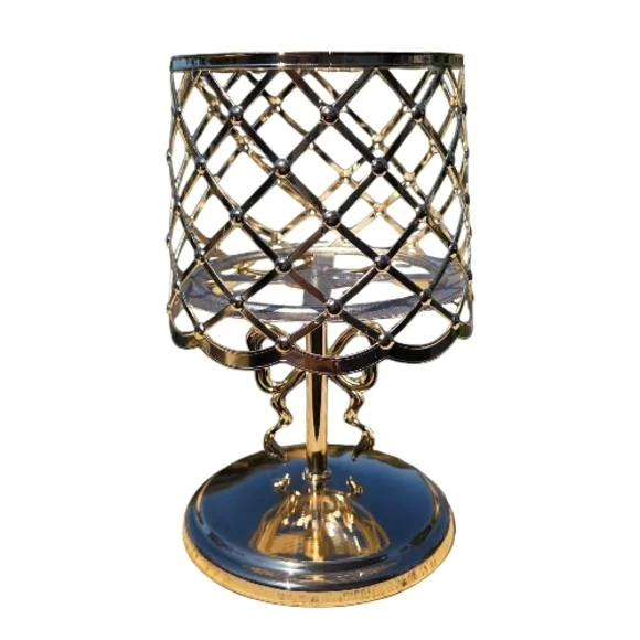 Bath & Body Works Gold Lattice Candle Holder with Bow - Picture 3 of 3